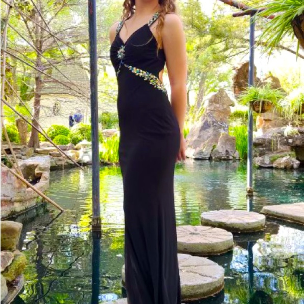 Elegant Jeweled Black Evening Prom Gown